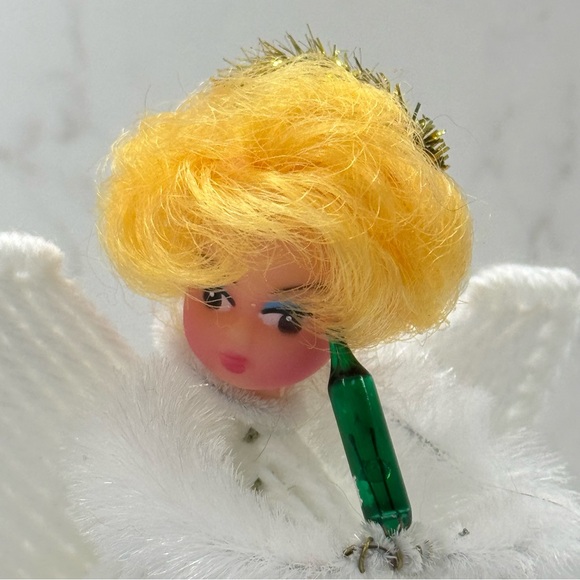 VTG Kitschy Christmas Plastic Canvas Angel Mini Tree Topper Ornament 4" High - Picture 2 of 8